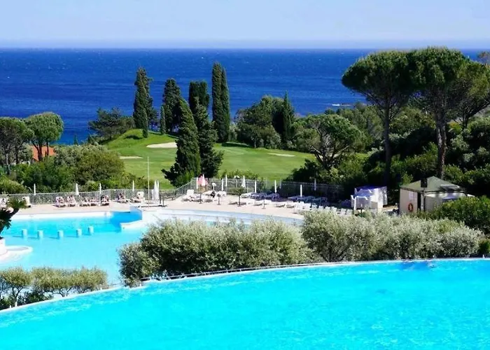 Superbe Duplex T3 Climatise Avec Terrasse Et Solarium, Magnifique Vue Et Golf Apartment *
